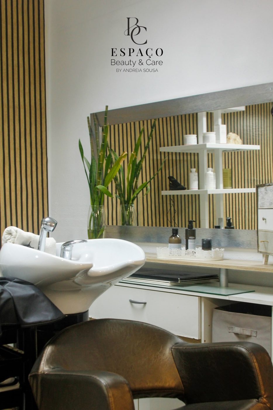 Interior do Espaço Beauty & Care, ambiente calmo e acolhedor