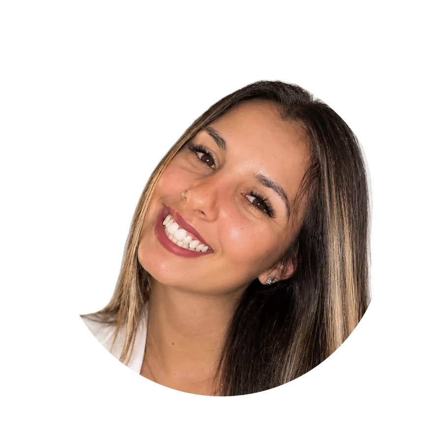 Sara Carvalho, especialista em pestanas e maquilhagem do Espaço Beauty & Care
